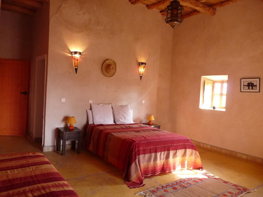 Hotel Kasbah Timdaf Demnate Habitación foto